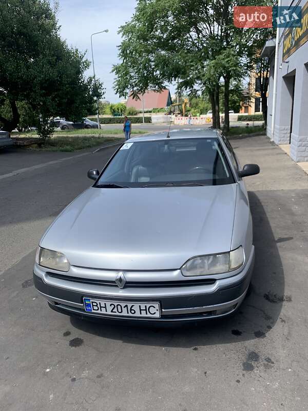 Ліфтбек Renault Safrane 1994 в Чорноморську