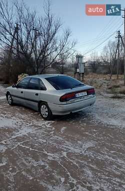 Ліфтбек Renault Safrane 1995 в Ніжині