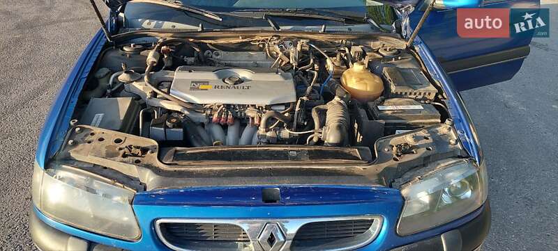 Ліфтбек Renault Safrane 1998 в Луці-Мелешківській