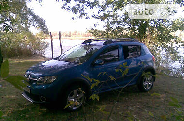 Renault Sandero StepWay 2014