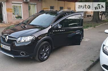 Хэтчбек Renault Sandero StepWay 2014 в Одессе