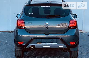 Хэтчбек Renault Sandero StepWay 2018 в Одессе