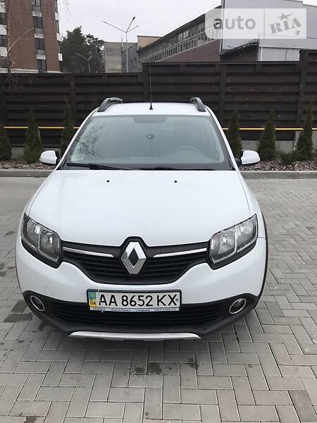 Універсал Renault Sandero StepWay 2016 в Києві