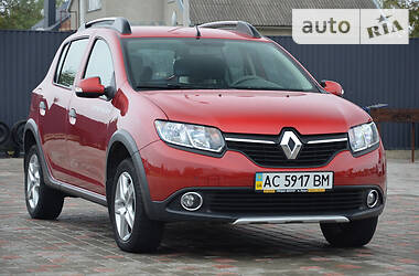 Renault Sandero StepWay 2015