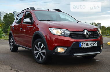 Хетчбек Renault Sandero StepWay 2020 в Києві