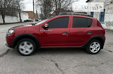 Внедорожник / Кроссовер Renault Sandero StepWay 2013 в Полтаве