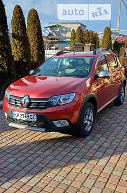 Renault Sandero StepWay 2017