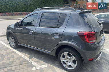 Хетчбек Renault Sandero StepWay 2021 в Луцьку