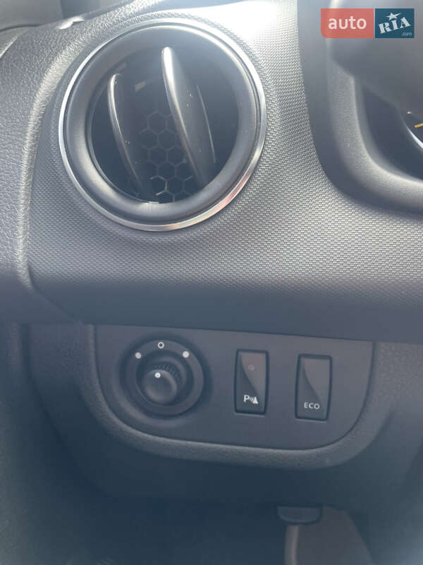 Хэтчбек Renault Sandero StepWay 2021 в Луцке фото 13 Хэтчбек Renault Sandero StepWay 2021 в Луцке