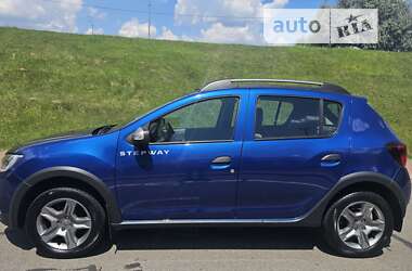 Хетчбек Renault Sandero StepWay 2021 в Києві