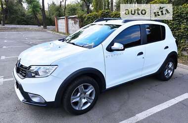 Хетчбек Renault Sandero StepWay 2021 в Кривому Розі