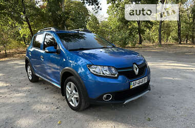 Внедорожник / Кроссовер Renault Sandero StepWay 2015 в Кропивницком