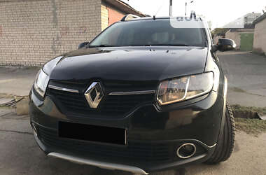 Позашляховик / Кросовер Renault Sandero StepWay 2014 в Кривому Розі