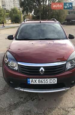 Renault Sandero StepWay 2012