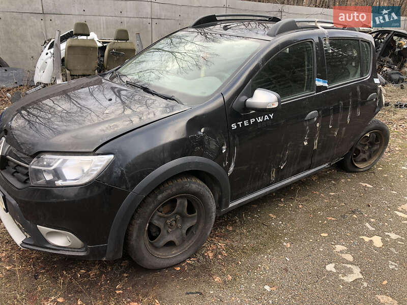 Хэтчбек Renault Sandero StepWay 2018 в Киеве