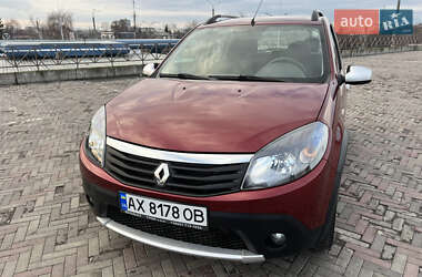 Позашляховик / Кросовер Renault Sandero StepWay 2011 в Харкові