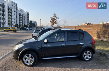 Позашляховик / Кросовер Renault Sandero StepWay 2010 в Києві