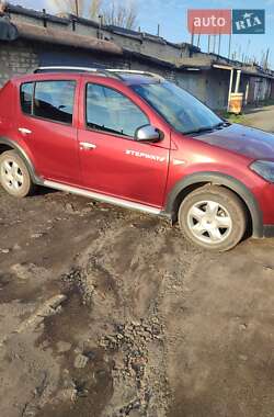 Renault Sandero StepWay 2012