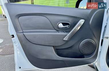 Хэтчбек Renault Sandero StepWay 2021 в 