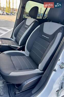 Хэтчбек Renault Sandero StepWay 2021 в 