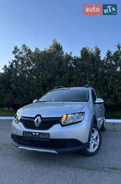 Renault Sandero StepWay 2013 Renault Sandero StepWay 2013