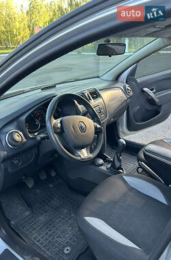 Внедорожник / Кроссовер Renault Sandero StepWay 2013 в 