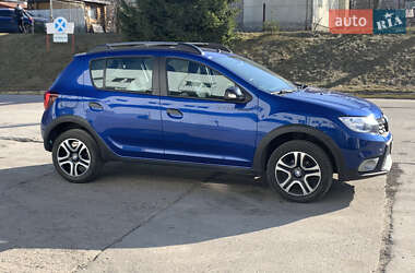 Renault Sandero StepWay 2020 Renault Sandero StepWay 2020