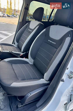 Хетчбек Renault Sandero StepWay 2021 в 
