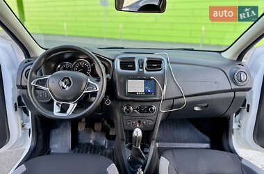 Хетчбек Renault Sandero StepWay 2021 в 