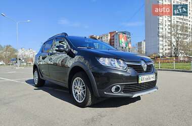 Renault Sandero StepWay 2013 Renault Sandero StepWay 2013