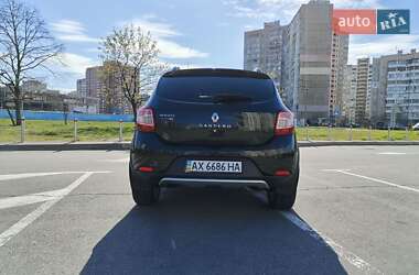 Позашляховик / Кросовер Renault Sandero StepWay 2013 в 