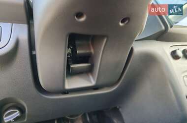 Позашляховик / Кросовер Renault Sandero StepWay 2013 в 