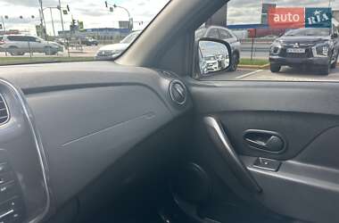 Хетчбек Renault Sandero StepWay 2021 в 