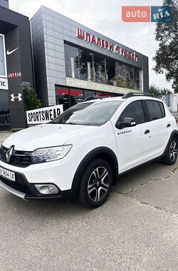 Renault Sandero StepWay 2020 Renault Sandero StepWay 2020