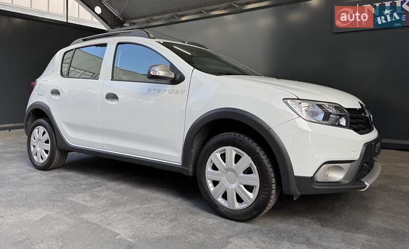 Хэтчбек Renault Sandero StepWay 2019 в Киеве