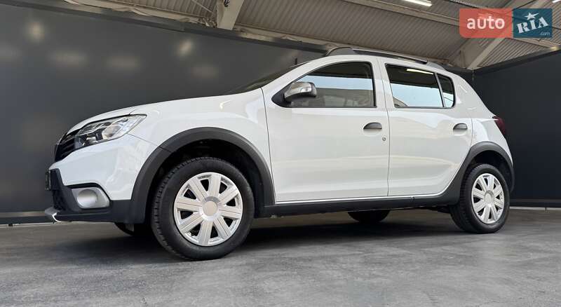 Хэтчбек Renault Sandero StepWay 2019 в Киеве