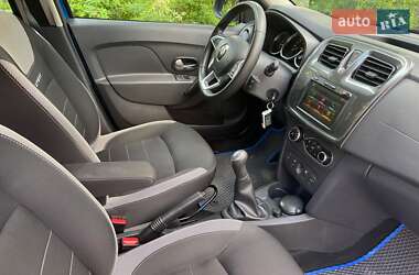 Хэтчбек Renault Sandero StepWay 2020 в 