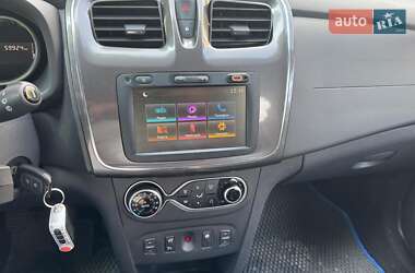 Хэтчбек Renault Sandero StepWay 2020 в 