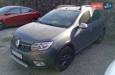 Хэтчбек Renault Sandero StepWay 2017 в Запорожье