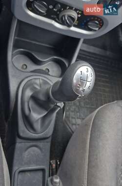 Внедорожник / Кроссовер Renault Sandero StepWay 2011 в 
