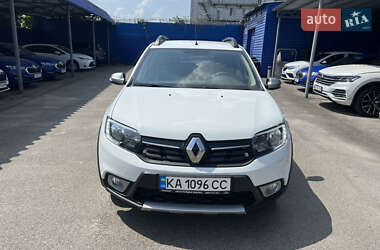 Хэтчбек Renault Sandero StepWay 2021 в Киеве