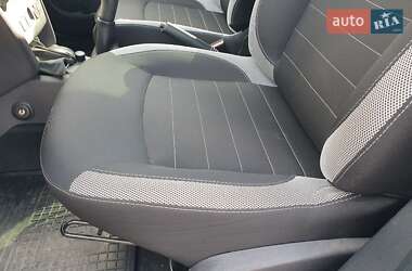 Хэтчбек Renault Sandero StepWay 2018 в 