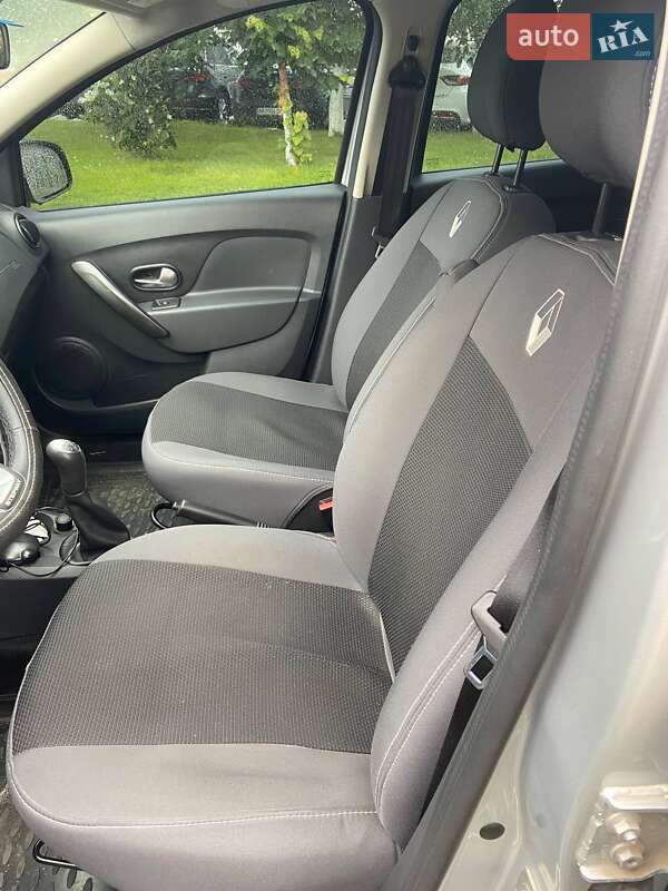 Хэтчбек Renault Sandero StepWay 2018 в Святопетровское фото 10 Хэтчбек Renault Sandero StepWay 2018 в Святопетровское