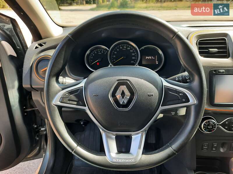 Хэтчбек Renault Sandero StepWay 2017 в Запорожье