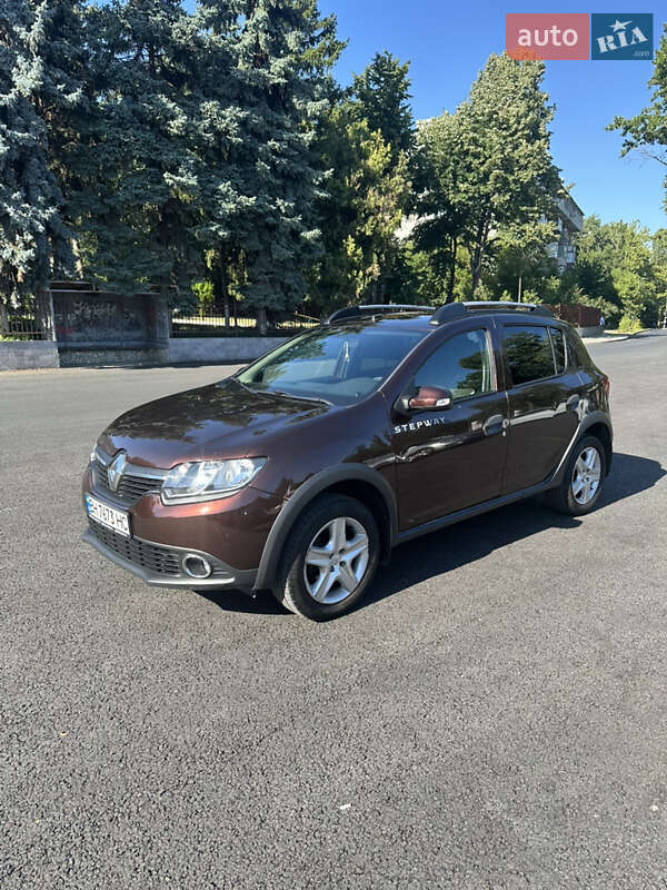 Хэтчбек Renault Sandero StepWay 2016 в Одессе
