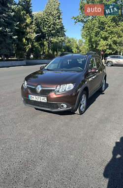 Renault Sandero StepWay 2016