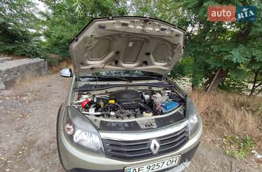 Внедорожник / Кроссовер Renault Sandero StepWay 2011 в 
