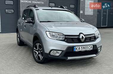Хэтчбек Renault Sandero StepWay 2020 в 