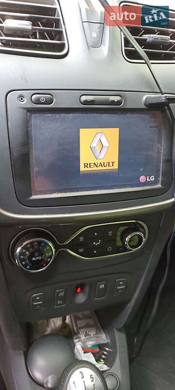 Позашляховик / Кросовер Renault Sandero StepWay 2015 в Херсоні