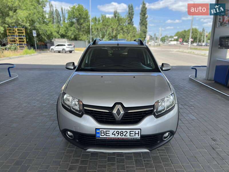 Хэтчбек Renault Sandero StepWay 2016 в Николаеве